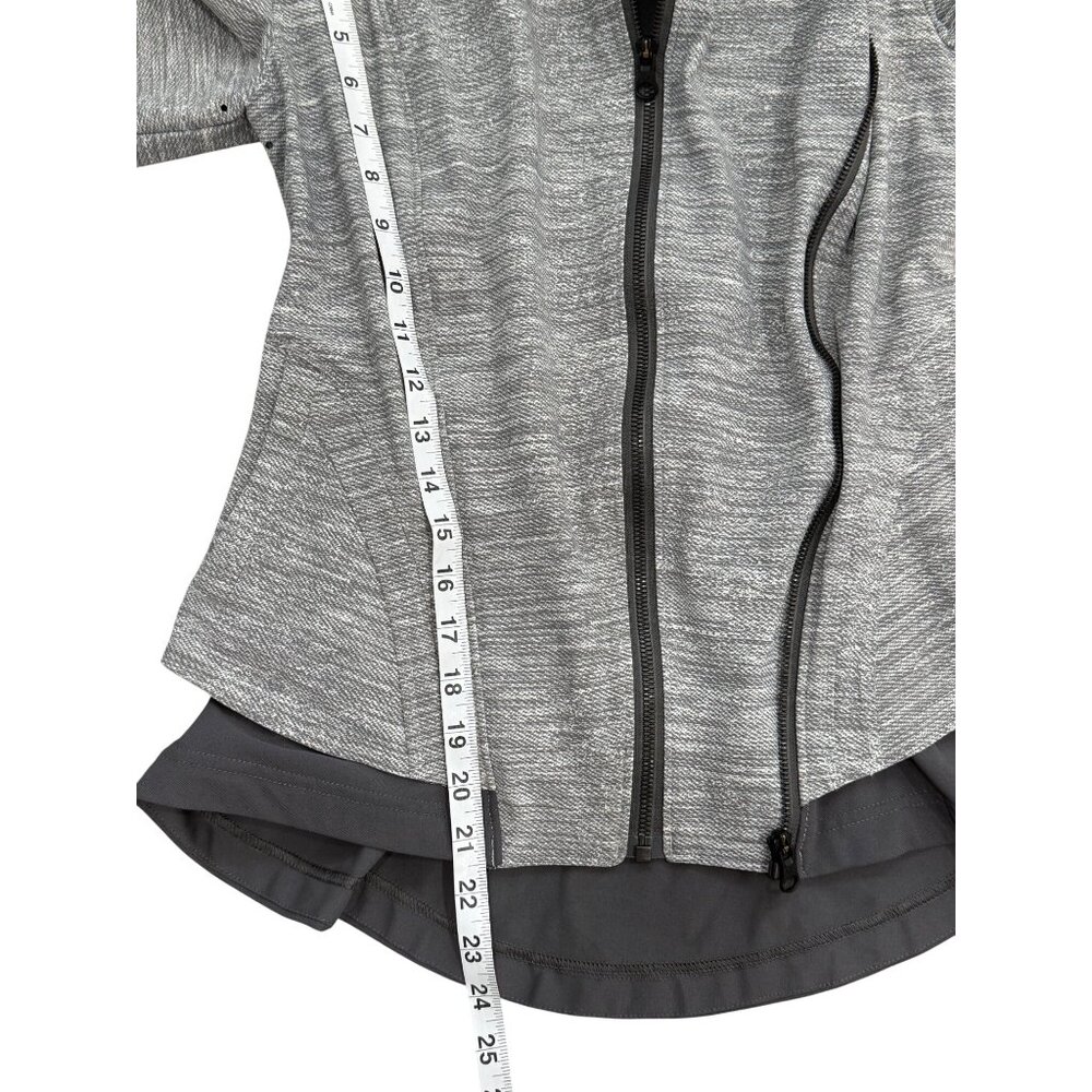 Lululemon Women Size 6 Bust A Move Jacket Peplum Gray Removeable-Hood - Picture 8 of 8
